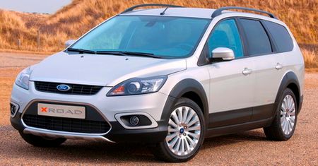 Ford Focus X-Road - czy aby na pewno na bezdroża?