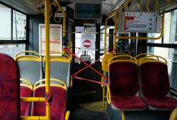 Warszawa. Zderzenie autobusu z samochodem. Pasażerka w szpitalu