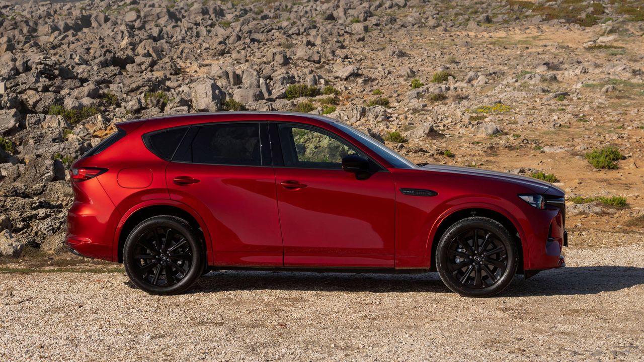 Test: Mazda CX-60 – ponad 3 litry pod maską. Tym razem nic nie tracimy!