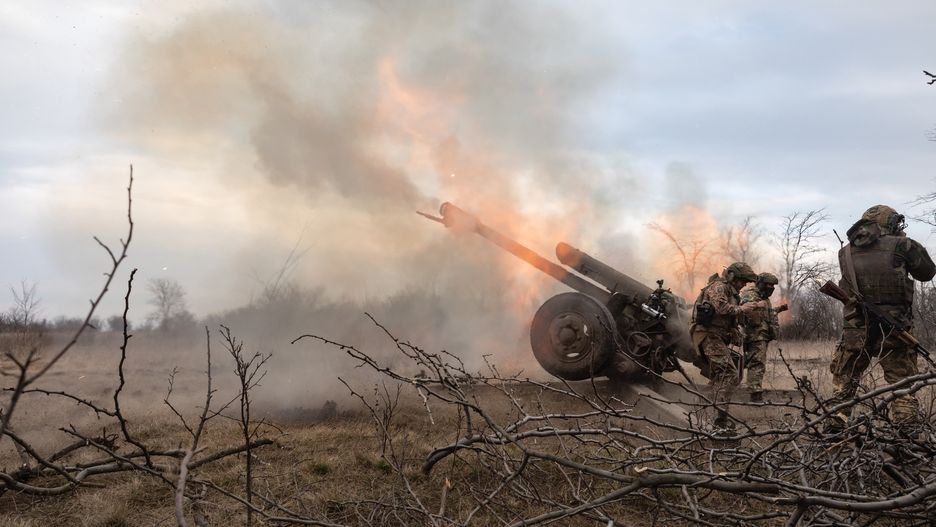 BAKHMUT, DONETSK REGION, UKRAINE - 2023/03/21: Artillerymen from the 24th assault battalion "Aidar" shooting from 122 mm howitzer D-30 into Russian positions near Bakhmut, Donetsk region, Ukraine. Ukrainian forces heroically hold positions and attack the enemy near Bakhmut, Donetsk Region. Russian troops continue to storm Bakhmut - they have been unable to take the city since mid-summer 2022. (Photo by Mykhaylo Palinchak/SOPA Images/LightRocket via Getty Images)