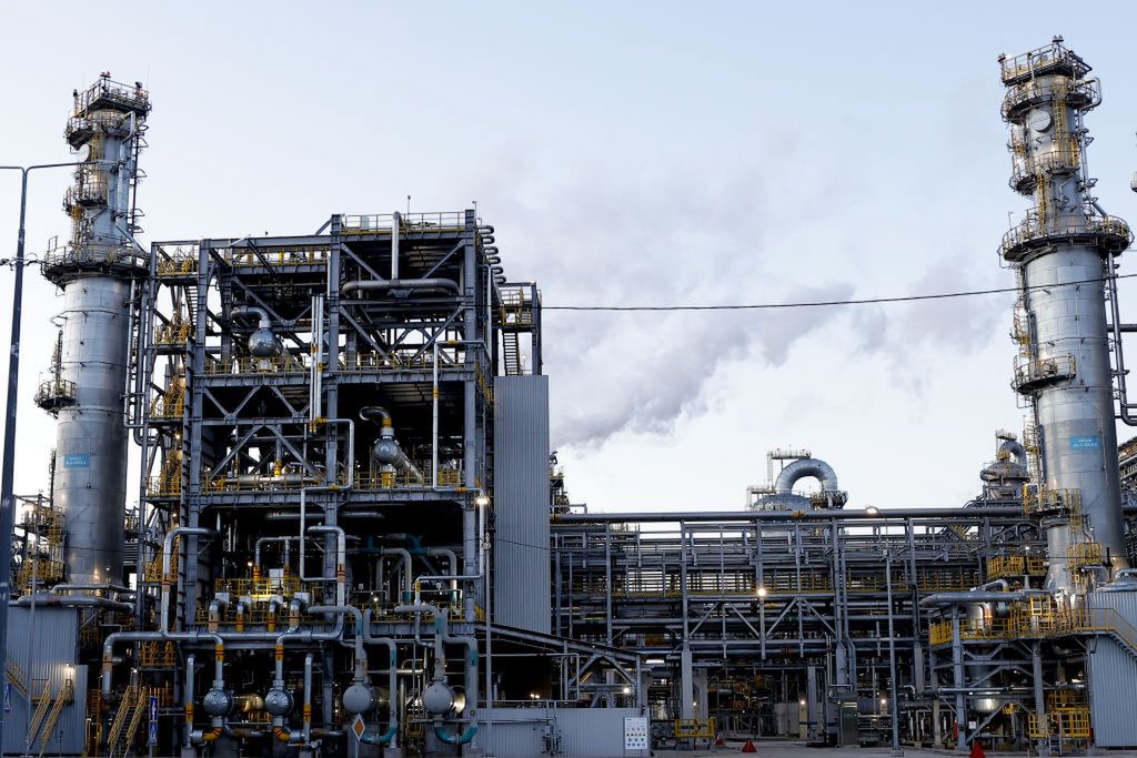 Największy dystrybutor ropy na świecie mówi Putinowi "niet". Rezygnuje z jego ropy