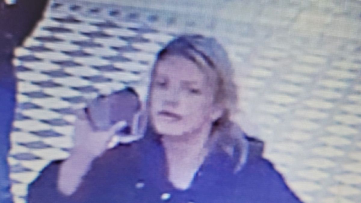 Policja prowadzi poszukiwania kobiety.