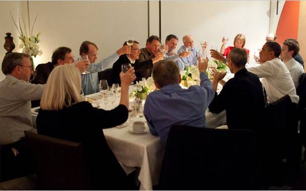 Spotkanie Obamy z przedsiębiorcami. Obok prezydenta Zuckerberg i Jobs