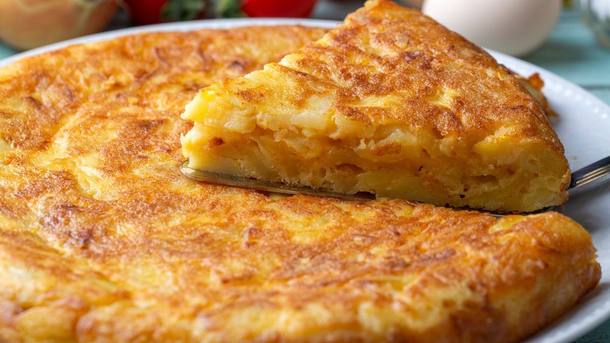 Przepis na klasyczny omlet ziemniaczany