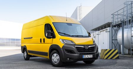 Badge Engineering w pełni. Opel Movano debiutuje jako Fiat Ducato w przebraniu.