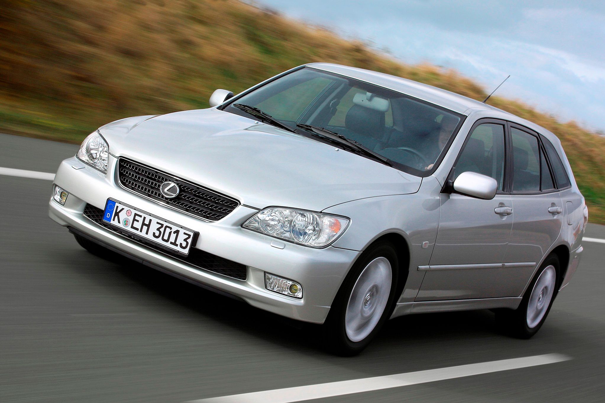 Lexus IS 200
