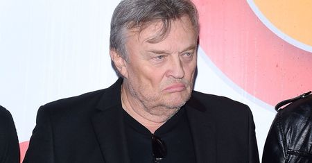 Syn Cugowskiego rusza w świat. Wokalista nie kryje żalu