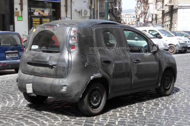 Fiat Panda wyszpiegowany