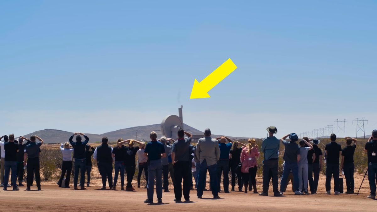 Ekologiczna katapulta fotograficzna. Wystrzelili kamerę z prędkością 1600 km/h 1