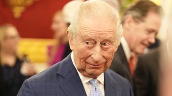 Król Karol III otrzymał ZŁOŚLIWY PRZYDOMEK. A przecież chciał dobrze!