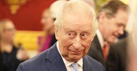 Król Karol III otrzymał ZŁOŚLIWY PRZYDOMEK. A przecież chciał dobrze!