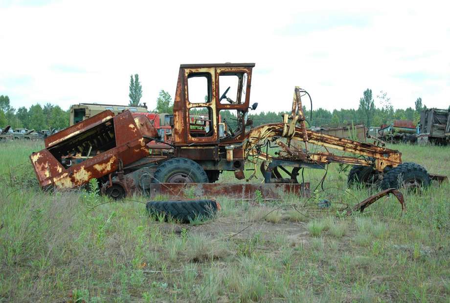 Cmentarzysko napromieniowanych pojazdów pod Czarnobylem 37