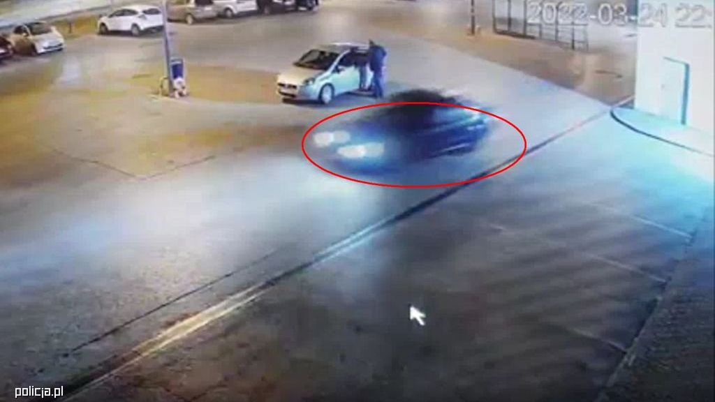 Zdaniem policji 24-latek spowodował zagrożenie w ruchu drogowym