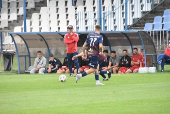 III liga: Warta zaskoczyła lidera, Stal dotkliwie przegrała