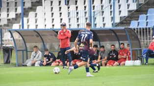 III liga: Warta zaskoczyła lidera, Stal dotkliwie przegrała
