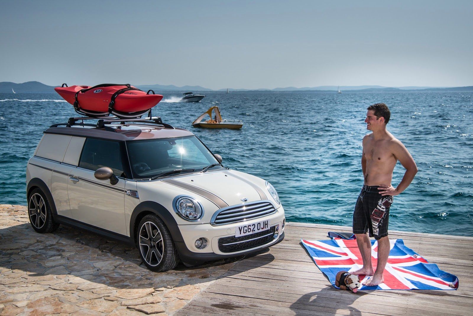 MINI prezentuje koncepcyjne auta na wakacje [galeria] 42
