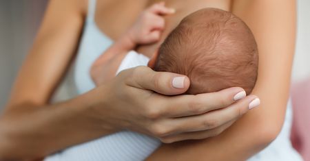 Jak zatrzymać laktację po odstawieniu dziecka od piersi?