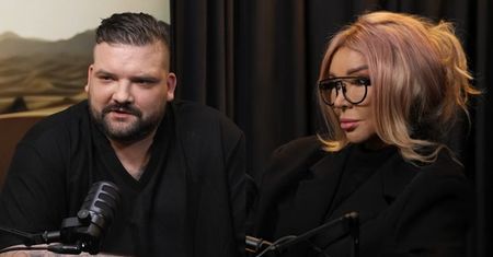 Ewa Minge wraz z synem wspominają ucieczkę z przemocowego domu: "Pierwszą noc spędziliśmy śpiąc nad stodołą"