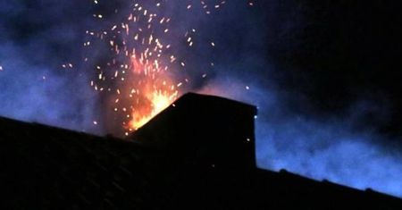 Bielsko-Biała. Płoną kominy, straż pożarna apeluje o ostrożność
