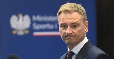 Minister chce kontroli NIK w PKOl. Chodzi o 92 mln zł