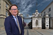 Profesor dr. hab Dariusz Kuźmina, dziekan WDiNP na UW. 