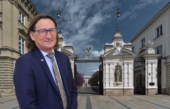 Jak się (nie) robi dziennikarzy w Polsce. Dziekan najlepszego dziennikarstwa w szczerym wywiadzie