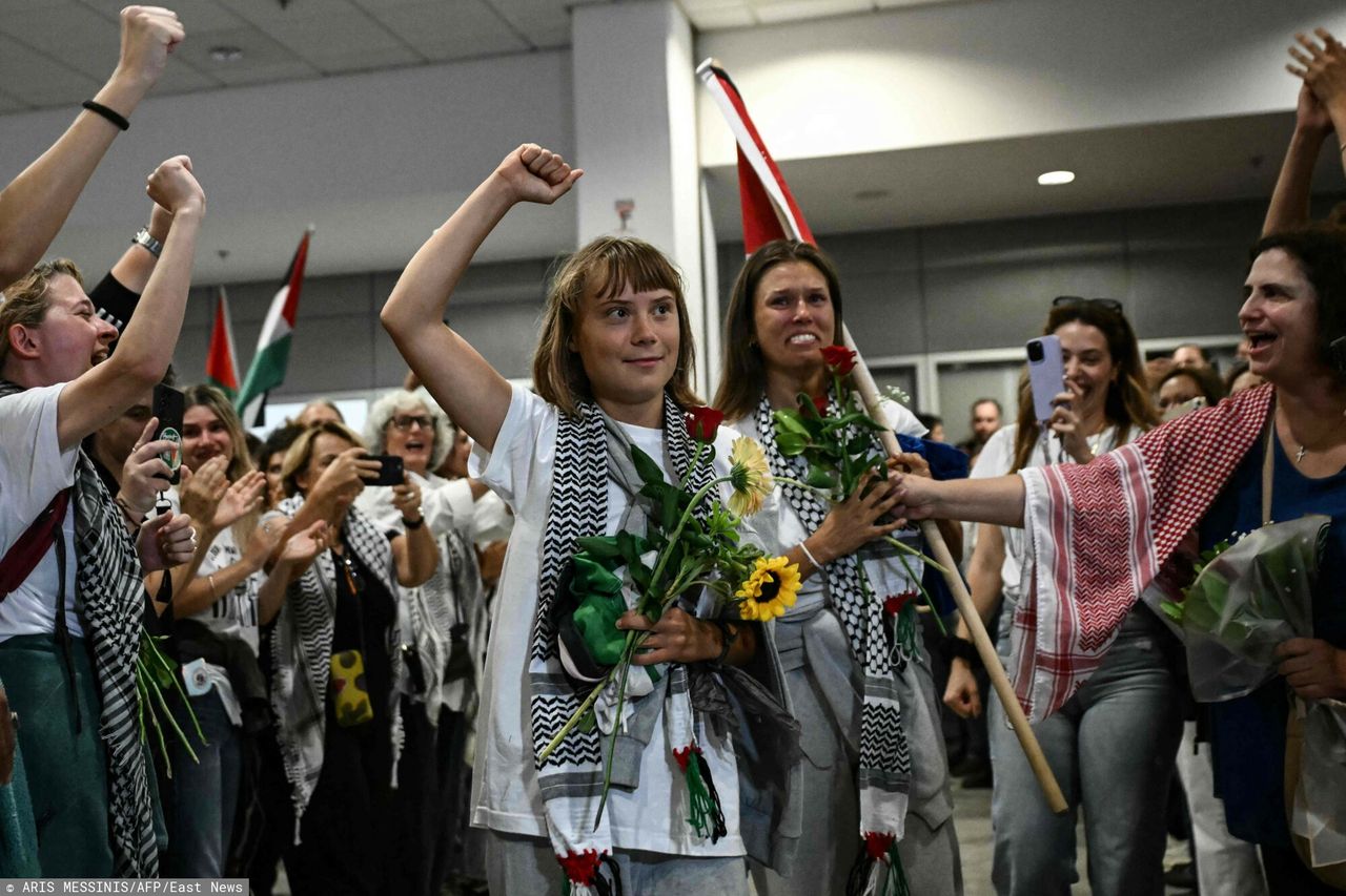 Greta Thunberg witana przez wiwatujący tłum po deportacji