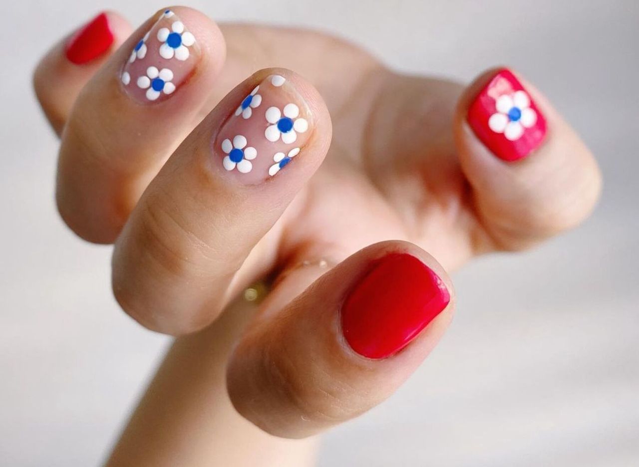 6 trendów w manicure na lato. Sprawdź, zanim wyjedziesz na wakacje