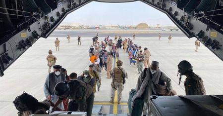 Afganistan. Talibowie ostrzelali demonstrację. Są ofiary [RELACJA NA ŻYWO]