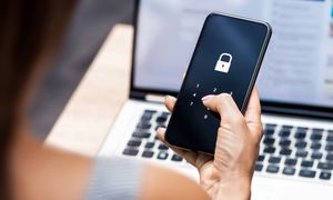 Przelew BLIK od nieznanego numeru? Ekspertka ostrzega