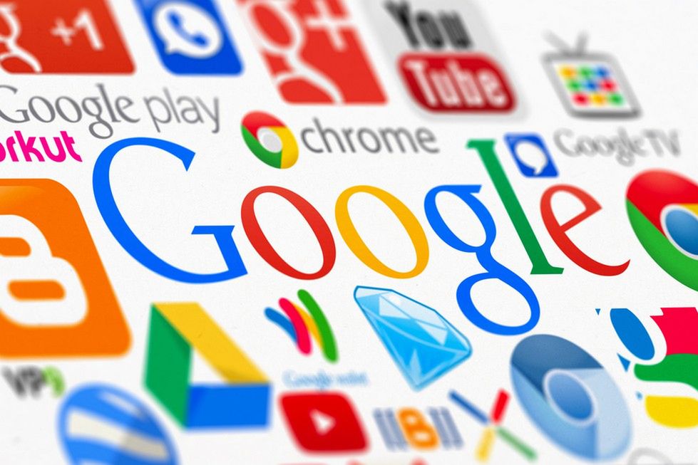 Zdjęcie z logo usług Google’a pochodzi z serwisu Shutterstock. Autor Yeamake