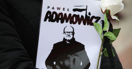 Opinia biegłych na temat zabójcy prezydenta Adamowicza w prokuraturze