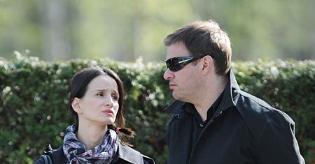 "Wpada do niej na nocki"