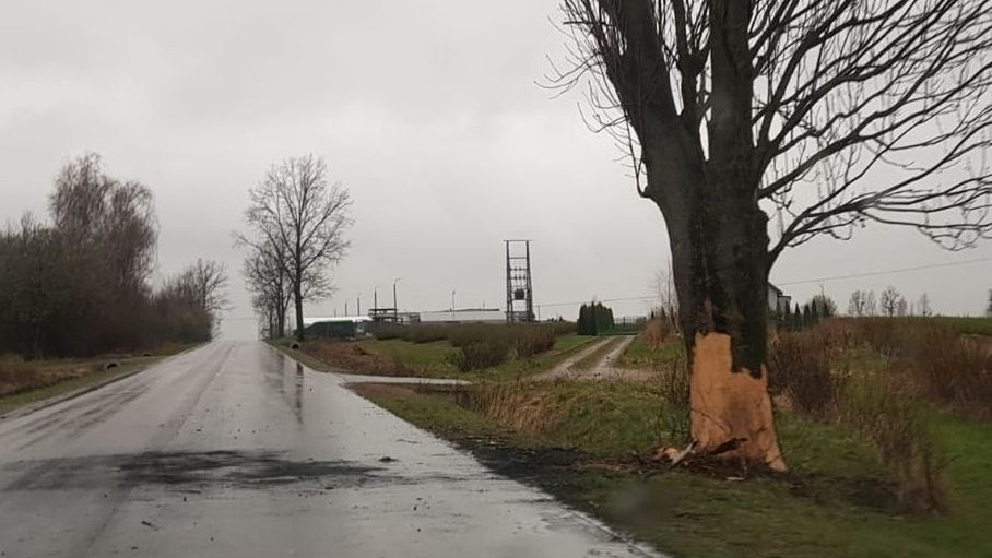 Końskowola. Auto zajęło się ogniem. Nie żyje 19-latka