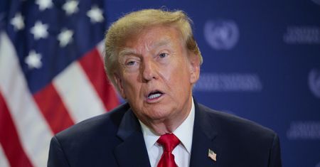 Trump będzie kupować potaż od Kanady. Dopiero zapowiadał "potężny układ" z Białorusią