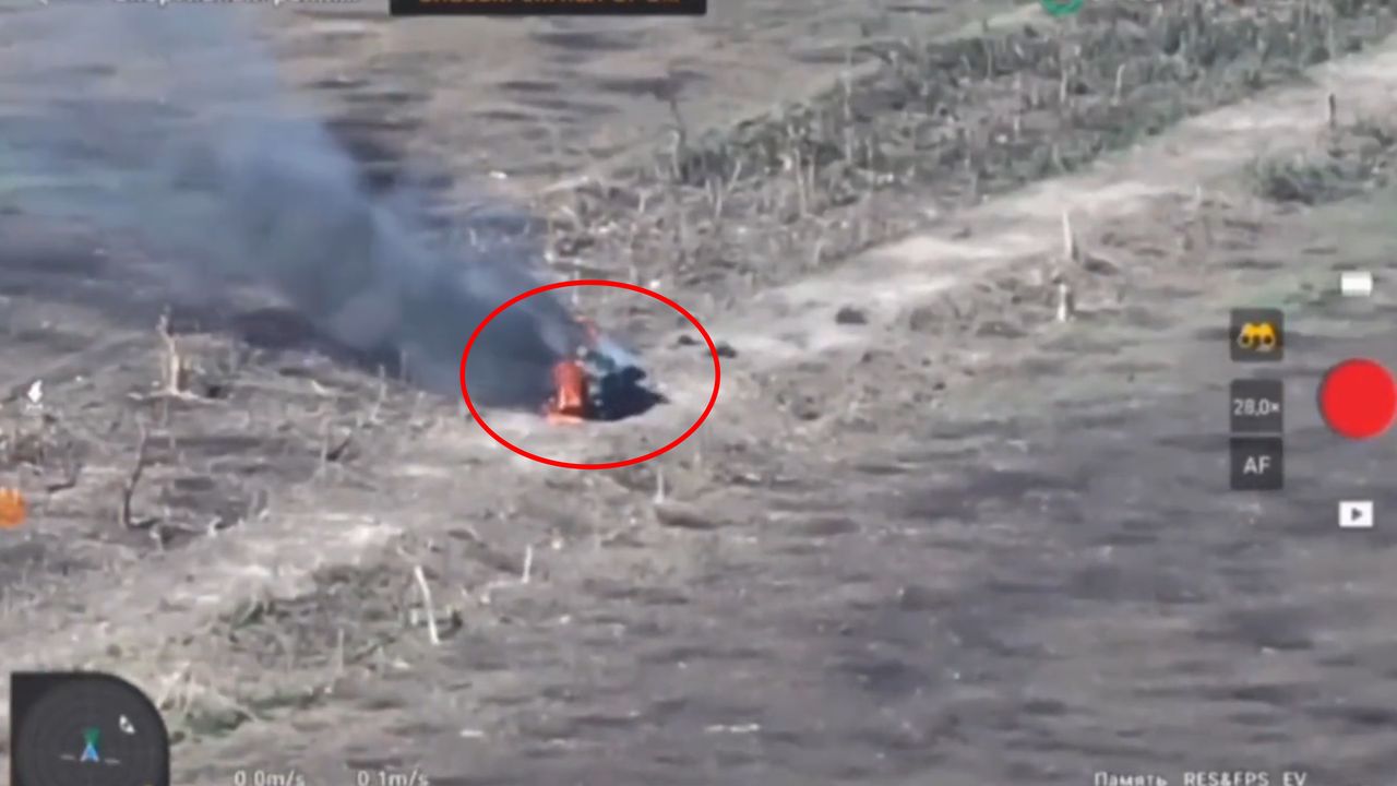 Polski pojazd zniszczony na froncie. W sieci pojawiło się nagranie z Ukrainy