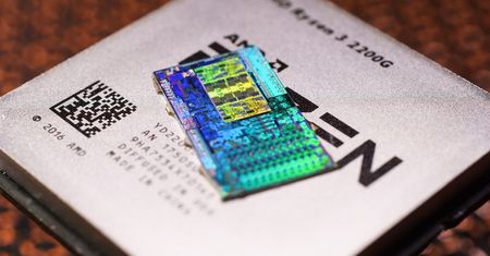 AMD Raven Ridge z bliska - zobacz zdjęcia krzemowego jądra