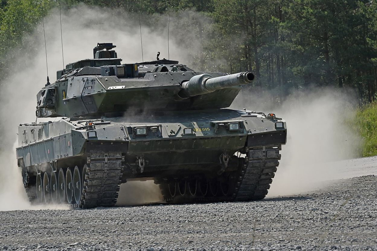 Ukraina może otrzymać szwedzkie czołgi