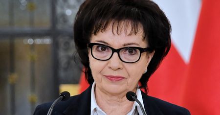 Marszałek Sejmu ukarana. Elżbieta Witek nie stawiła się na wezwanie do NIK. Sprawa dotyczy "Polskich Szwalni"
