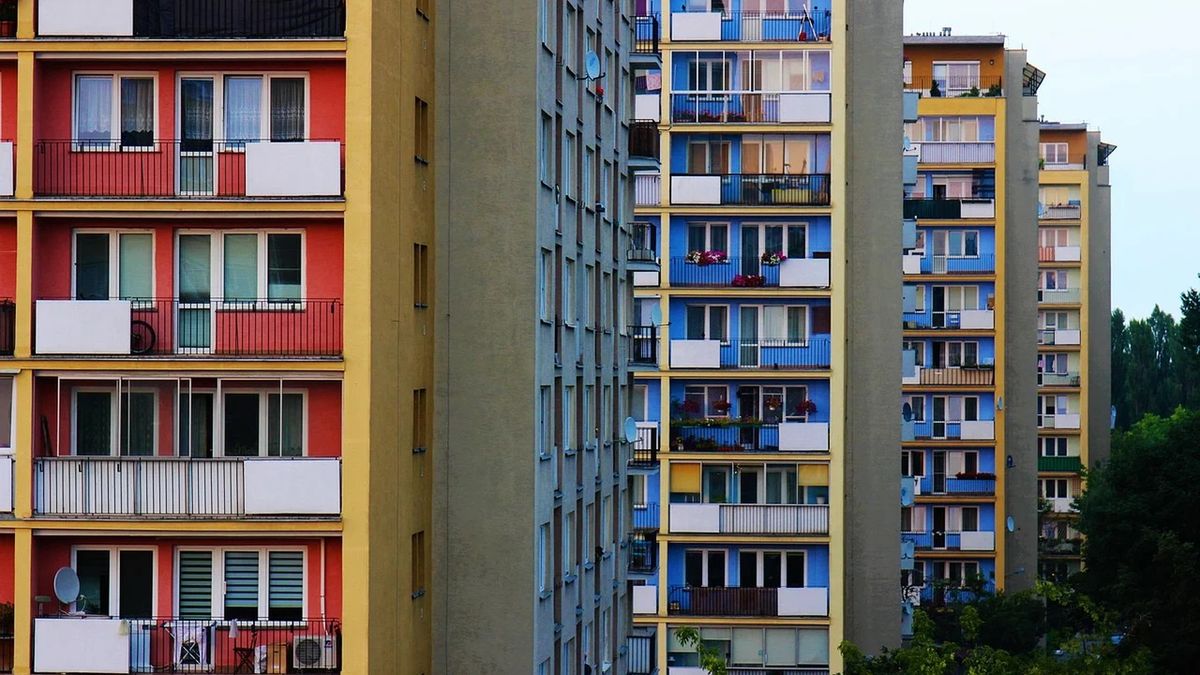 Strefy wolne od dymu przed blokami