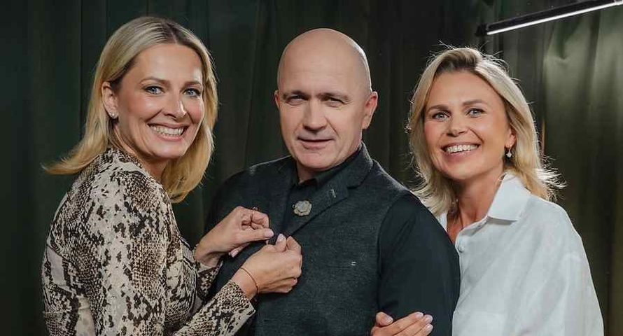 Nowy wakacyjny format RMF FM. "Grupa Sąsiedzka" z Kołodziejską, Moro i Skowronem