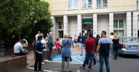 Pensja minimalna w 2021 roku podniesie składki ZUS. Zła wiadomość dla przedsiębiorców