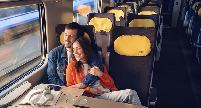 Przez aplikację mobilną PKP Intercity sprzedano milion biletów