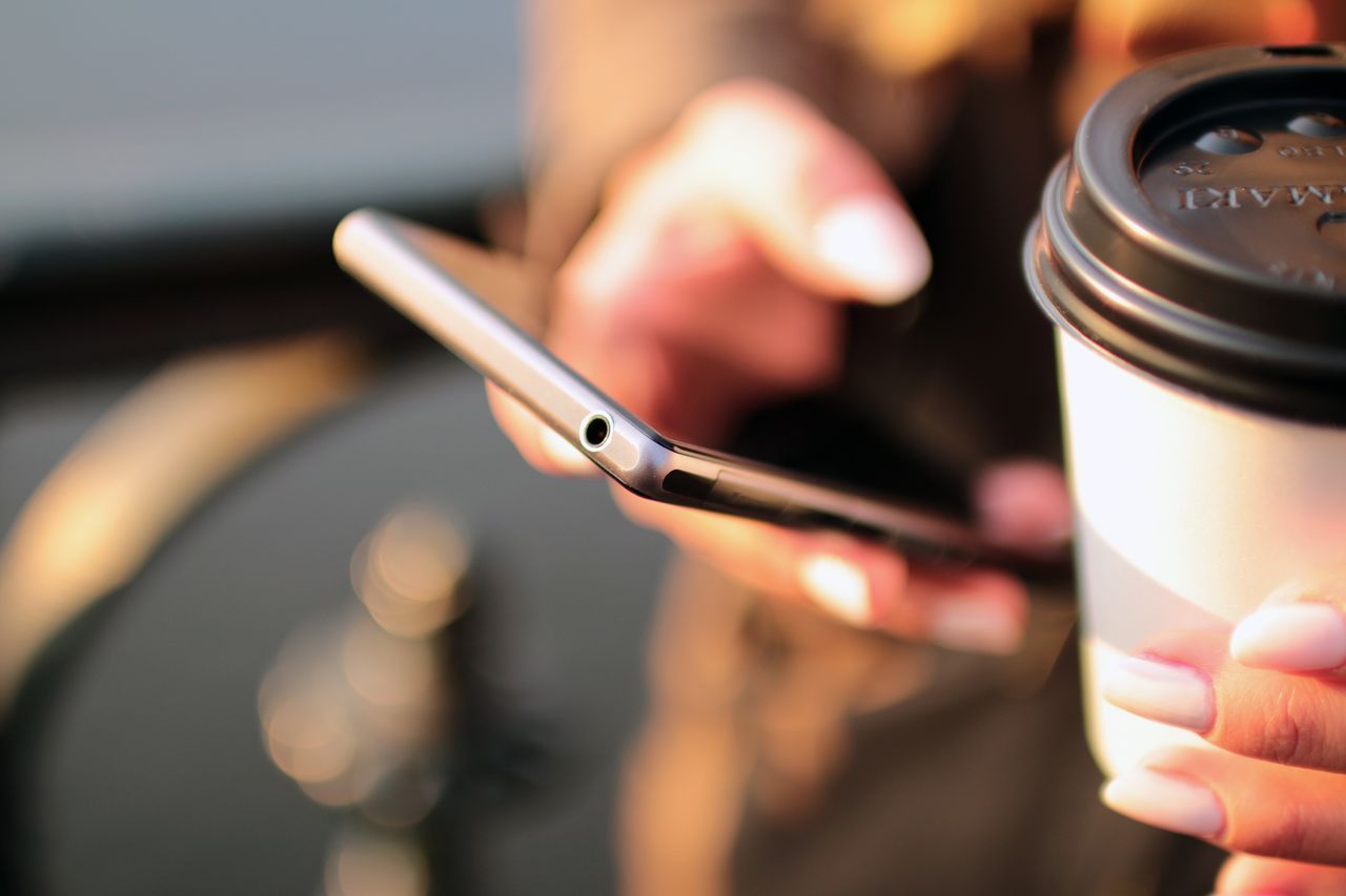Podczas festynu rodzinnego dokonano kradzieży telefonu komórkowego