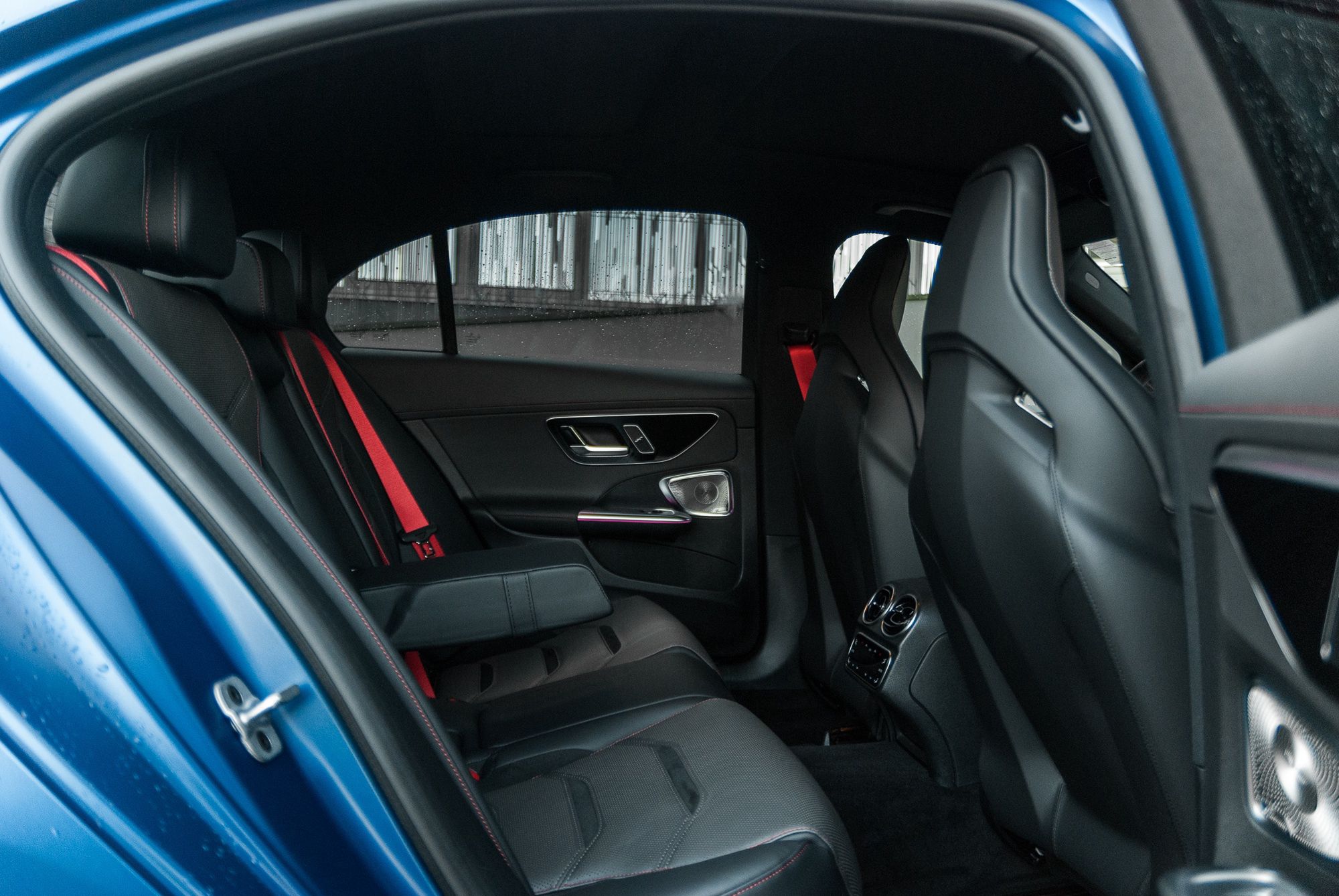 Mercedes-AMG C63 S E Performance