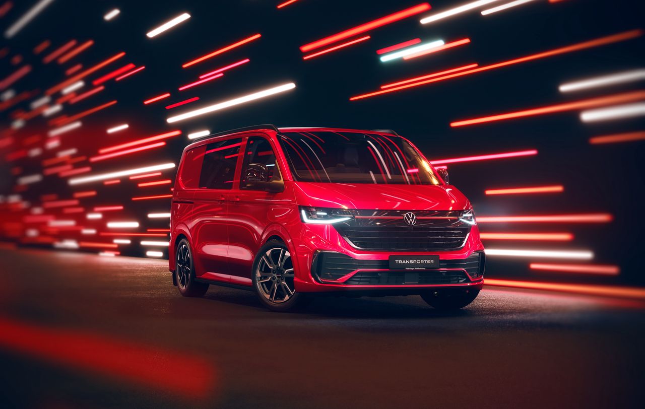 Volkswagen Transporter Sportline to użytkowe wcielenie GTI. Oczywiście pomijając osiągi