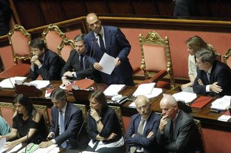 Włochy: Senat przeciwko wotum nieufności