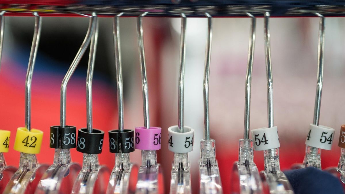 Bloger ujawnił oszustwa podatkowe w C.H. Ptak w Rzgowie