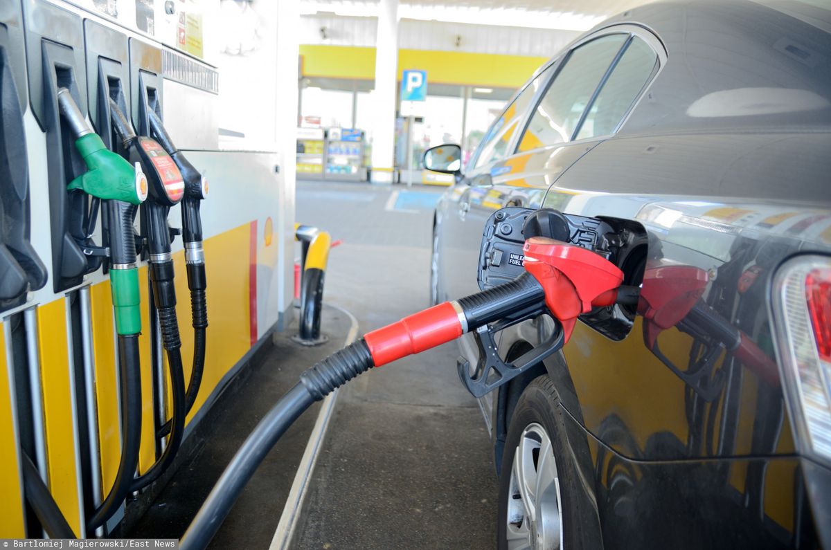 Ceny paliw na Wszystkich Świętych. Ile zapłacimy za litr benzyny i oleju?
