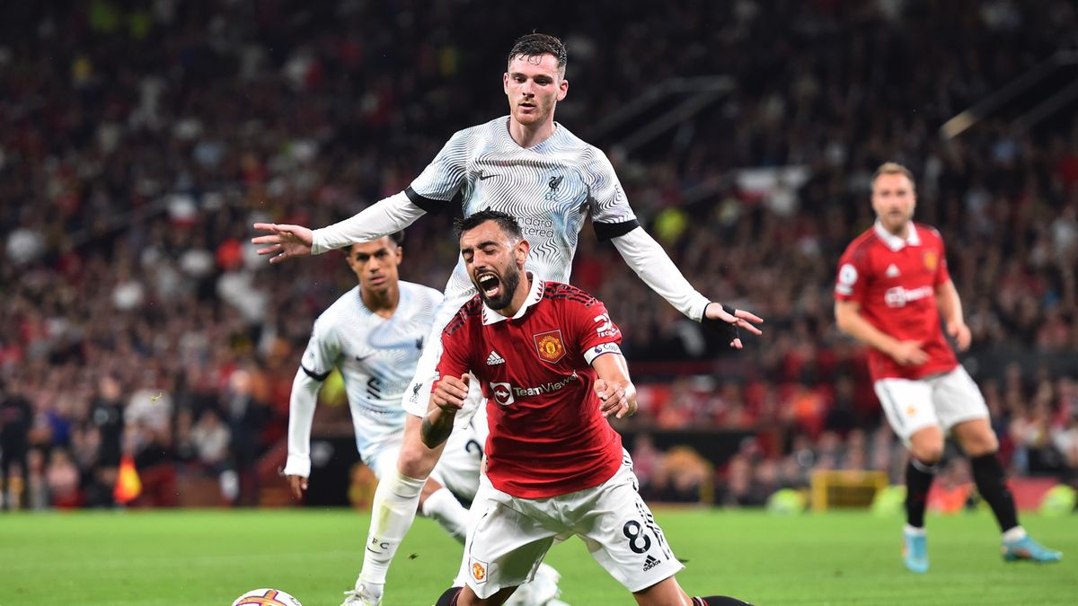 Zdjęcie okładkowe artykułu: PAP/EPA / Na zdjęciu: Manchester United - Liverpool FC